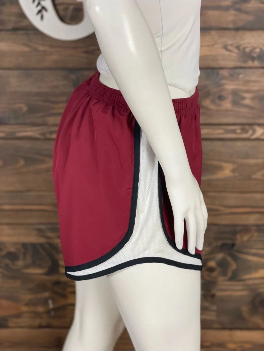 Nike | Original Tempo Mesh Lined Maroon Red Burgundy Running Shorts‎ Swoosh Logo
